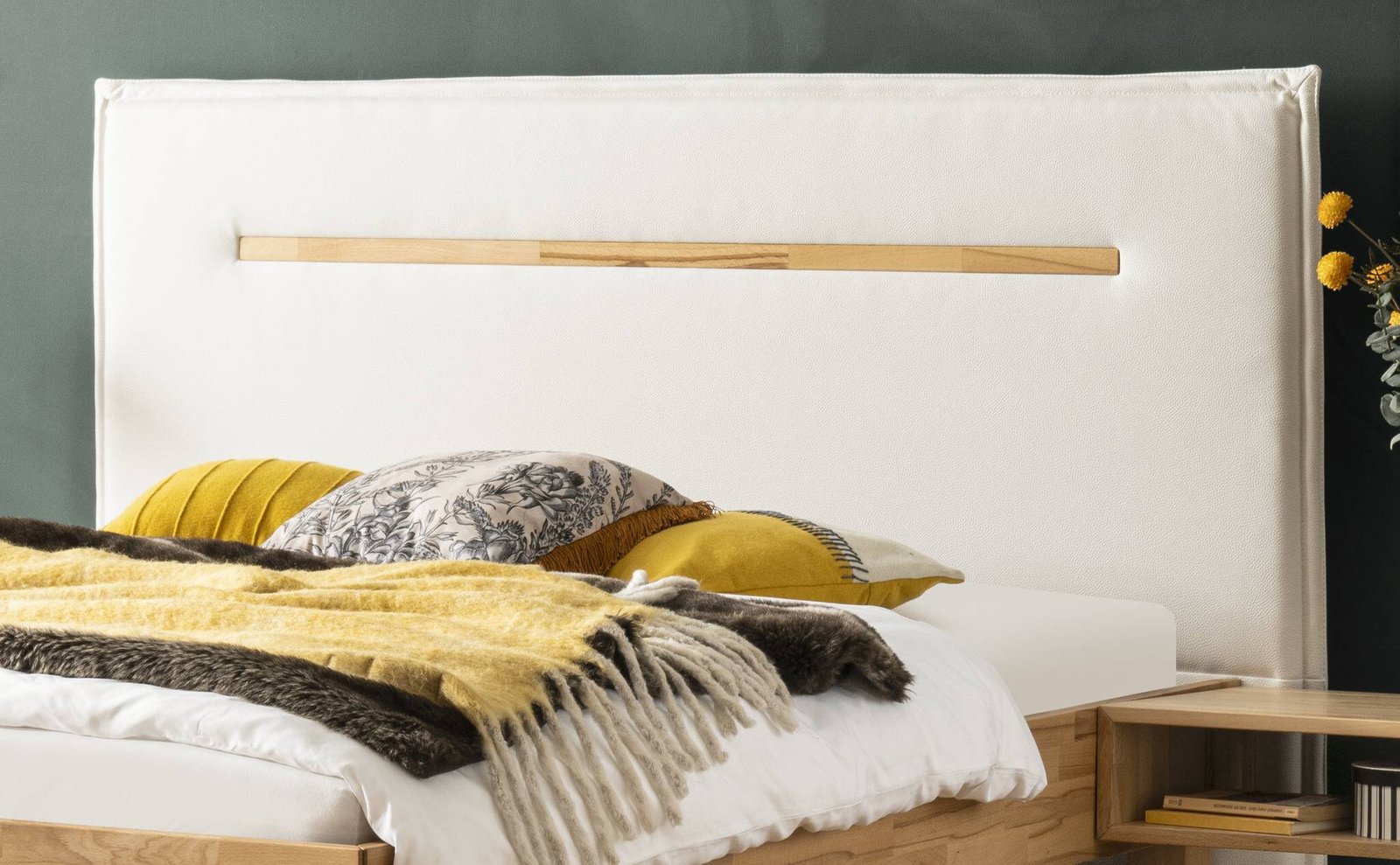 Bett Chiara Hasena Buche herz rot massiv aus holz 710-Tocco white, 180x200 cm, Weiß / Braun – Bild 2