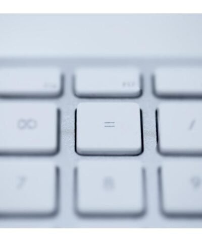 LMP Clavier KB-1243 Argent, Mac CH layout avec pavé numérique 7