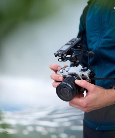 OM-System Appareil photo OM-5 M.Zuiko Digital ED 12-45 mm F/4 PRO Noir 2