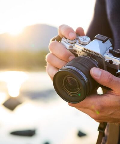 OM-System Appareil photo OM-5 M.Zuiko Digital ED 12-45 mm F/4 PRO Noir 3