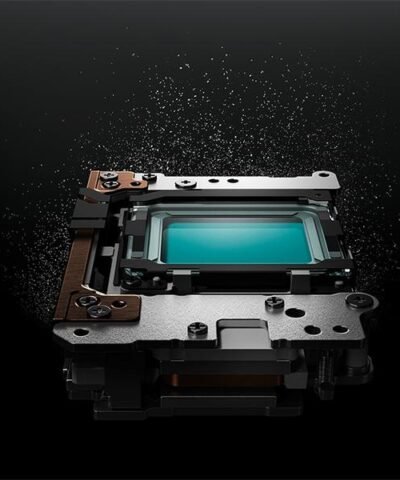 OM-System Appareil photo OM-5 M.Zuiko Digital ED 12-45 mm F/4 PRO Argenté 8