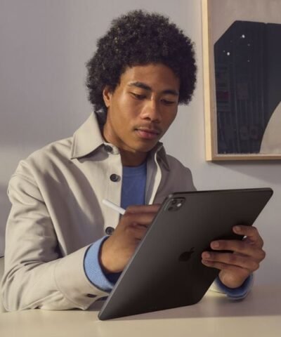 Apple iPad Pro 13″ M4 WiFi 2024 256 GB Space noir 4