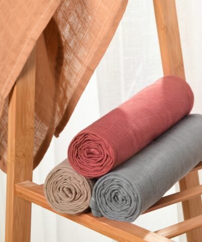 Alternative view of Momcozy Muslin Swaddle Blanket 4 Pack - uni